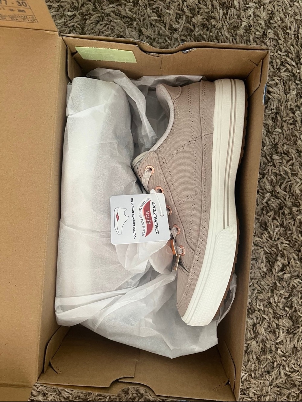 Women's Casual Low-Top Sneakers in Light Taupe - Picture 5 of 5